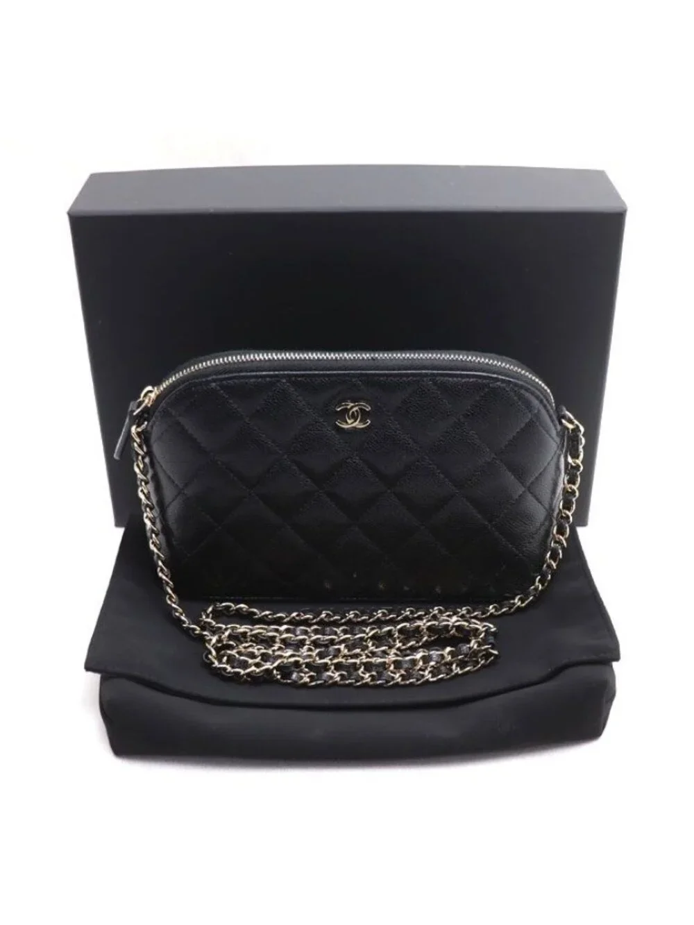 Chanel Quilted Shoulder Bag Black - Picture 6 of 6